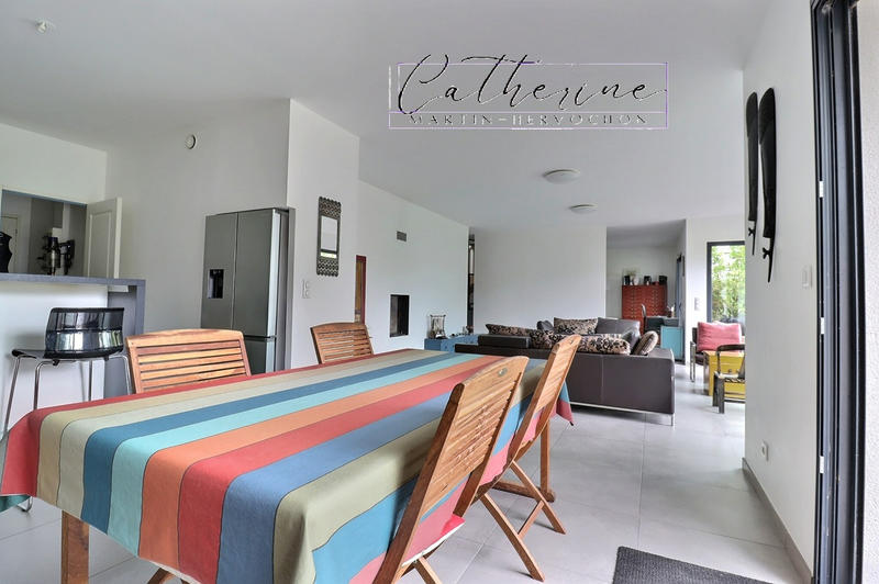 Maison - 188 m² - 8 pièces