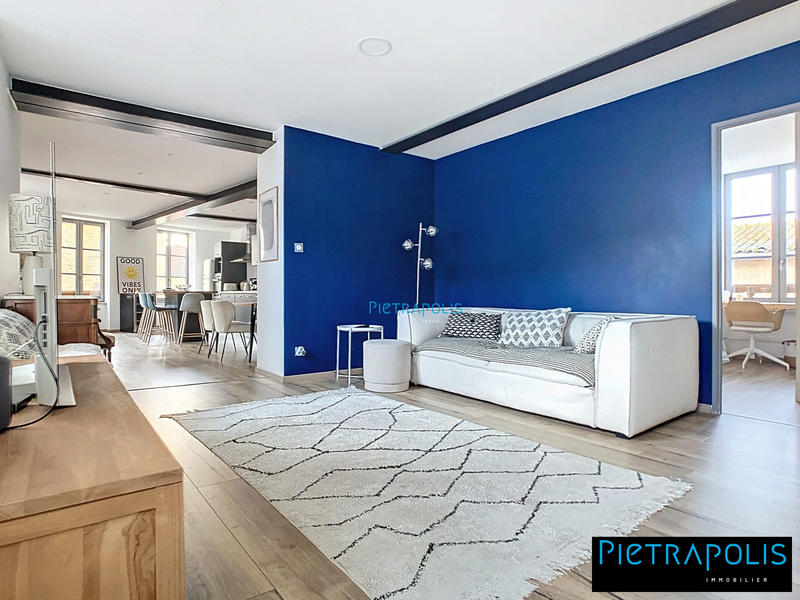 Appartement - 104 m² - 5 pièces