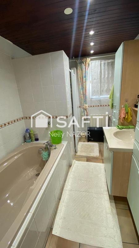 Maison - 100 m² - 5 pièces