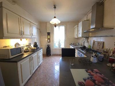 Maison - 62 m² - 5 pièces