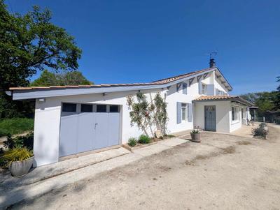 Maison - 183 m² - 5 pièces