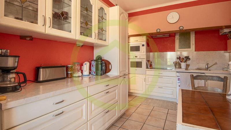 Maison - 194 m² - 7 pièces