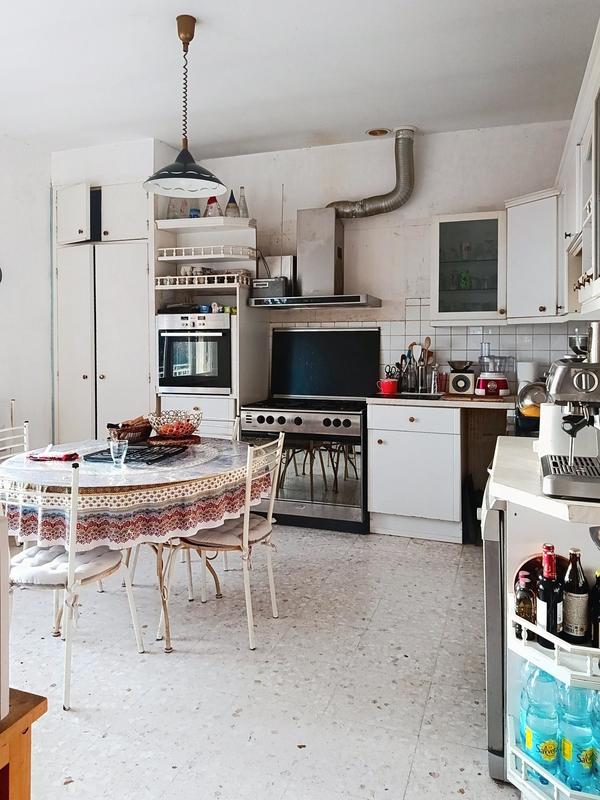 Maison - 265 m² - 10 pièces