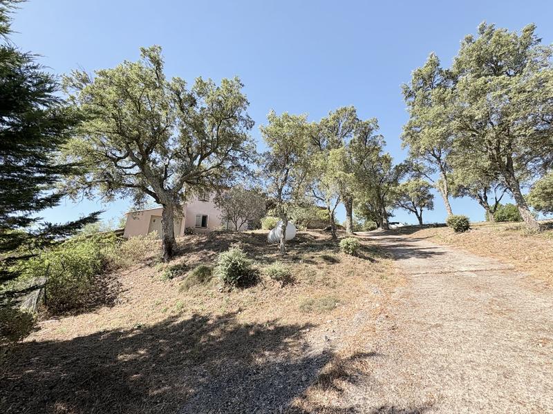 Villa - 165 m² - 8 pièces