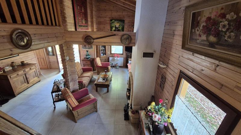 Maison - 187 m² - 6 pièces