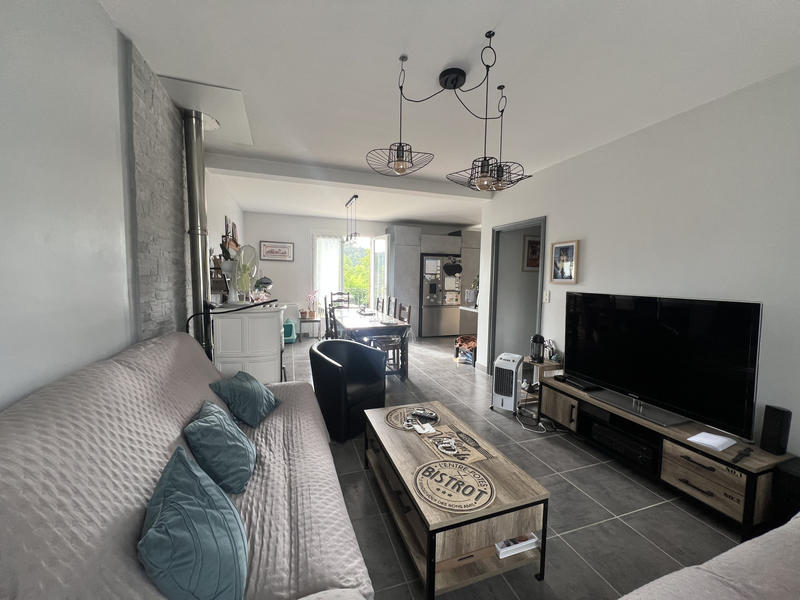 Maison - 80 m² - 4 pièces