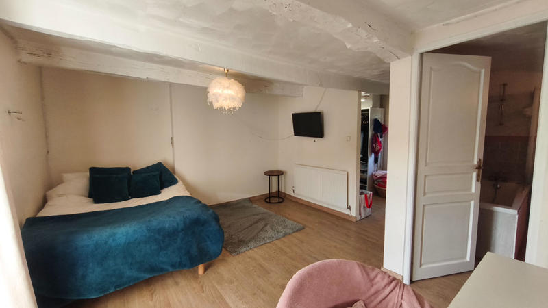 Maison - 354 m² - 14 pièces