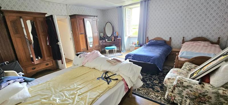 Maison - 183 m² - 9 pièces