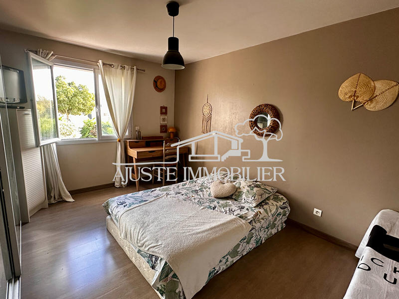 Local d'activités - 300 m² - 7 pièces