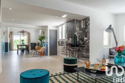 Bastide - 210 m² - 6 pièces