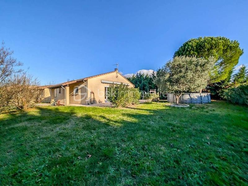 Maison - 105 m² - 5 pièces