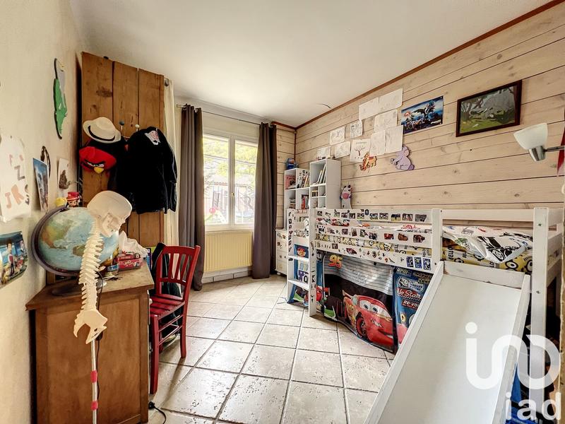 Maison - 300 m² - 13 pièces