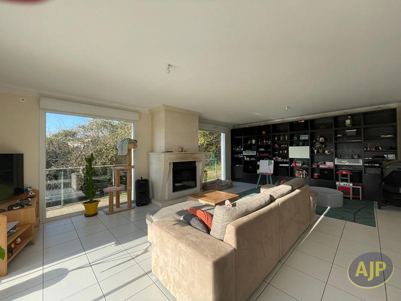 Maison - 124 m² - 5 pièces