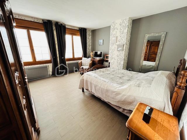 Maison de ville - 183 m² - 8 pièces