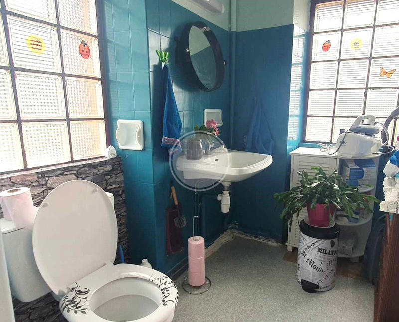 Maison ancienne - 170 m² - 11 pièces