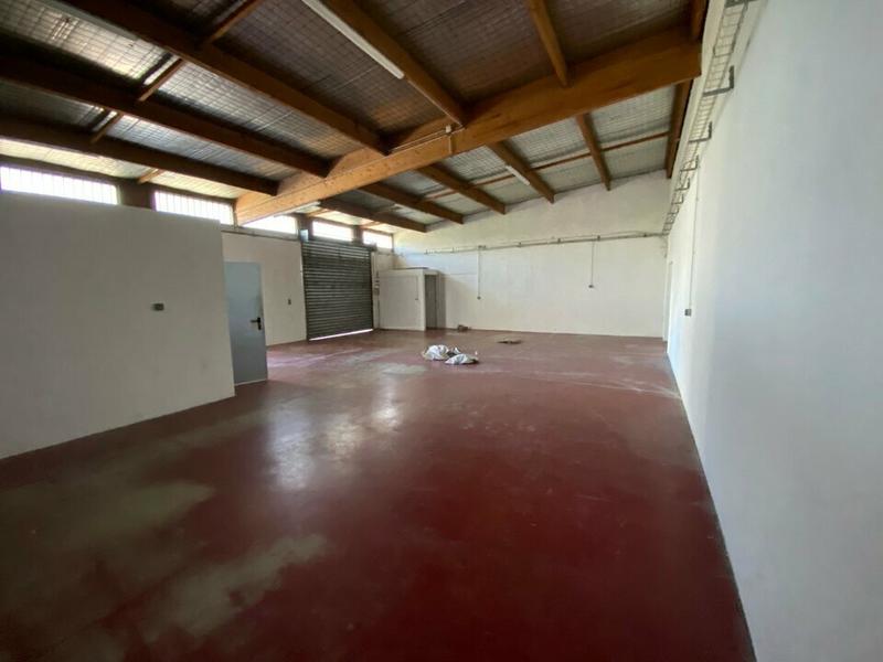 Atelier d'activités - 120 m²