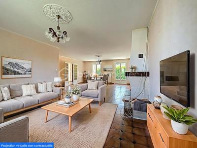 Maison traditionnelle - 144 m² - 6 pièces