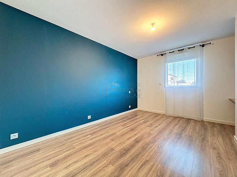 Maison - 111 m² - 6 pièces