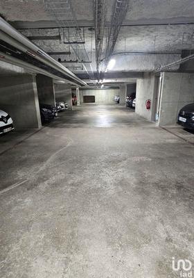 Parking - 12 m²