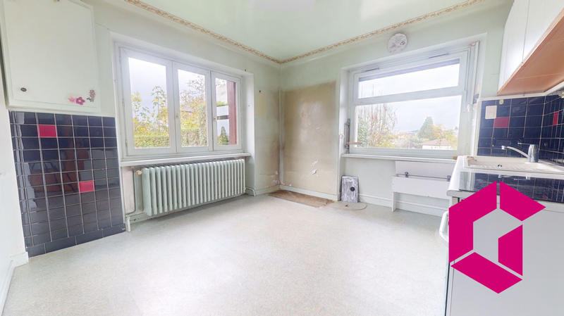 Maison - 110 m² - 5 pièces