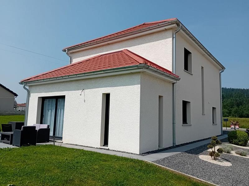 Maison - 130 m² - 5 pièces