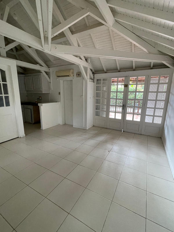 Appartement - 180 m² - 5 pièces