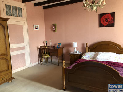 Maison - 228 m² - 6 pièces