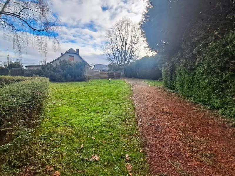 Demeure - 325 m² - 11 pièces