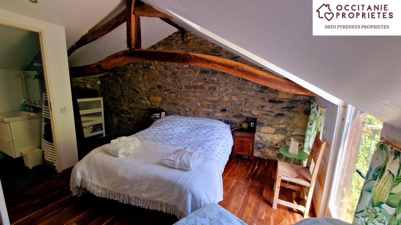 Maison ancienne - 127 m² - 6 pièces