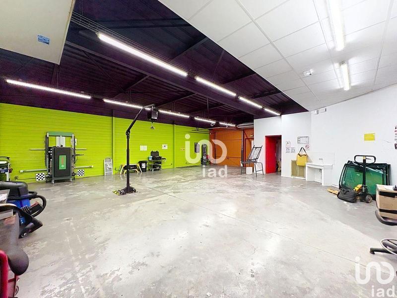 Local commercial - 180 m²