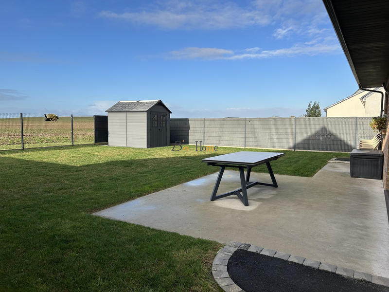 Maison - 90 m² - 5 pièces