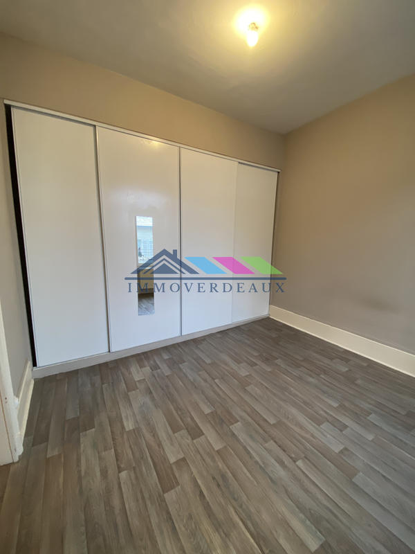 Appartement - 96 m² - 4 pièces