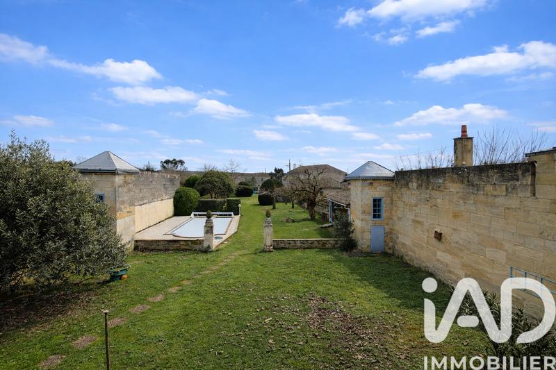 Maison de ville - 295 m² - 8 pièces