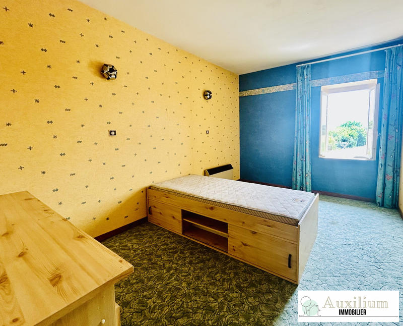 Maison ancienne - 182 m² - 7 pièces