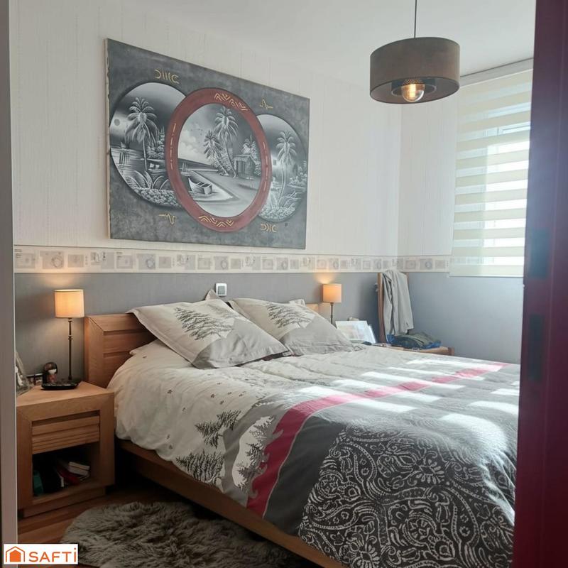 Maison - 90 m² - 4 pièces