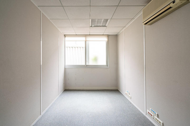 Bureau - 400 m² - 2 pièces