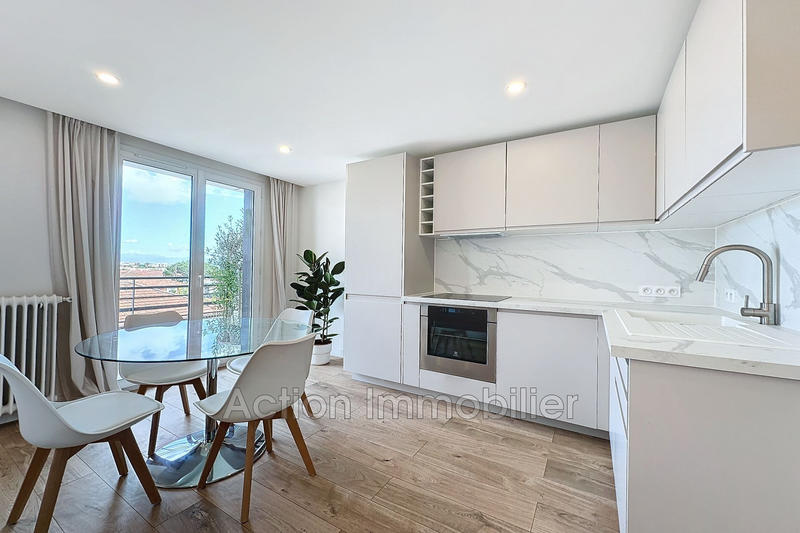 Appartement - 57 m² - 3 pièces