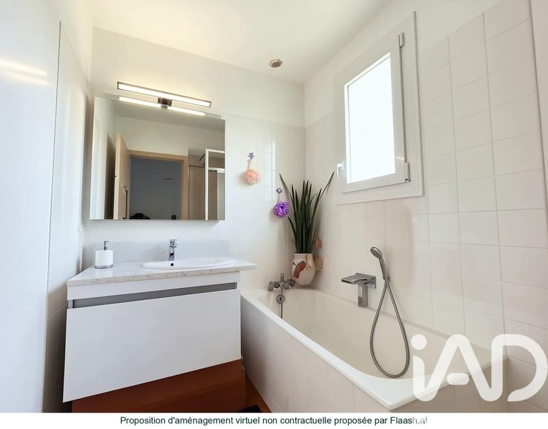 Maison - 95 m² - 5 pièces