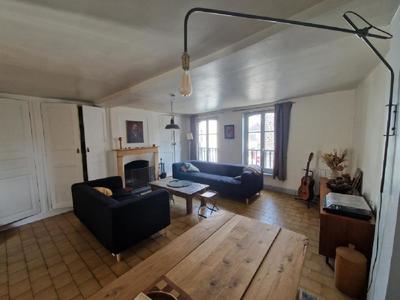 Maison - 86 m² - 4 pièces