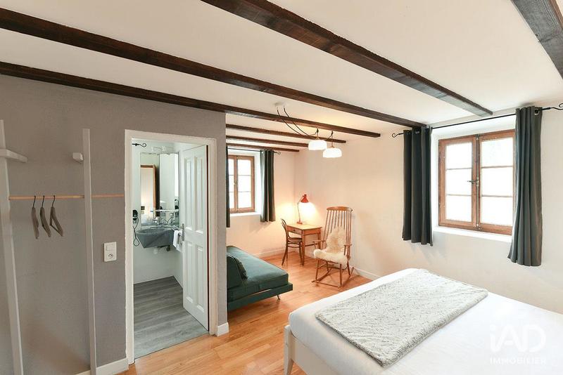 Local commercial - 1 200 m² - 5 pièces