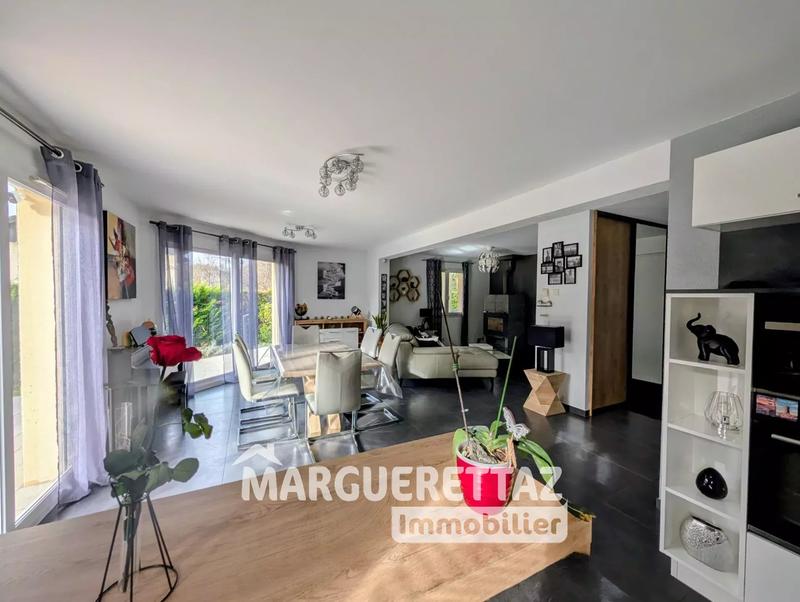 Maison - 125 m² - 5 pièces
