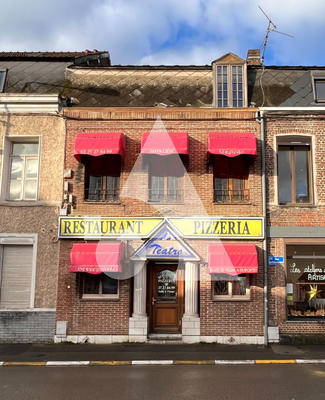 Local commercial - 128 m² - 4 pièces