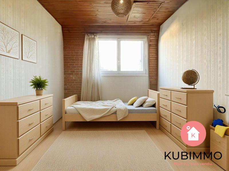 Maison - 85 m² - 5 pièces