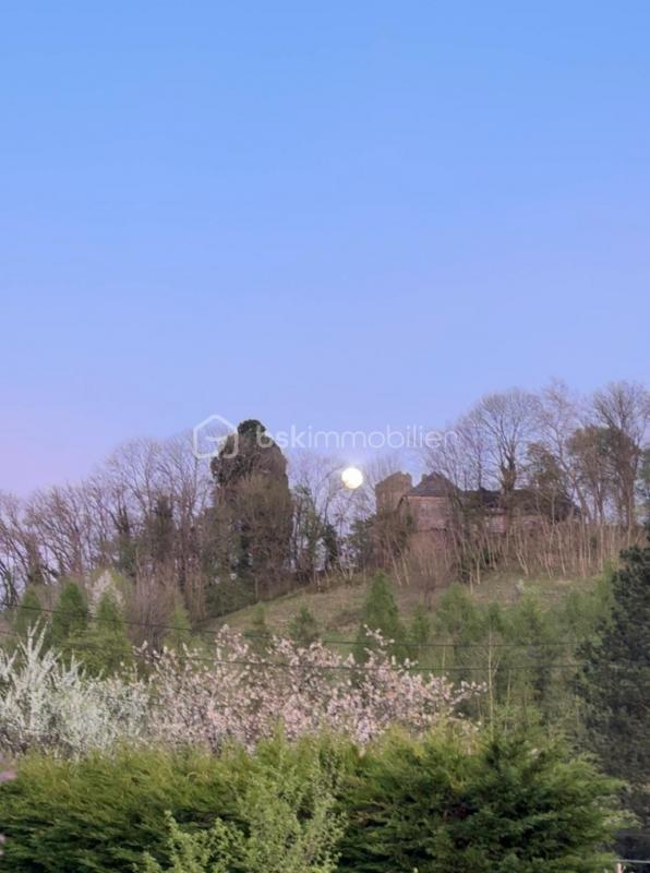 Terrain constructible - 1 000 m²