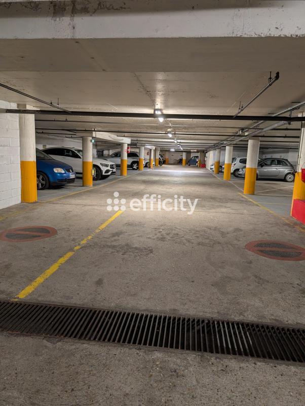 Parking - 11 m²