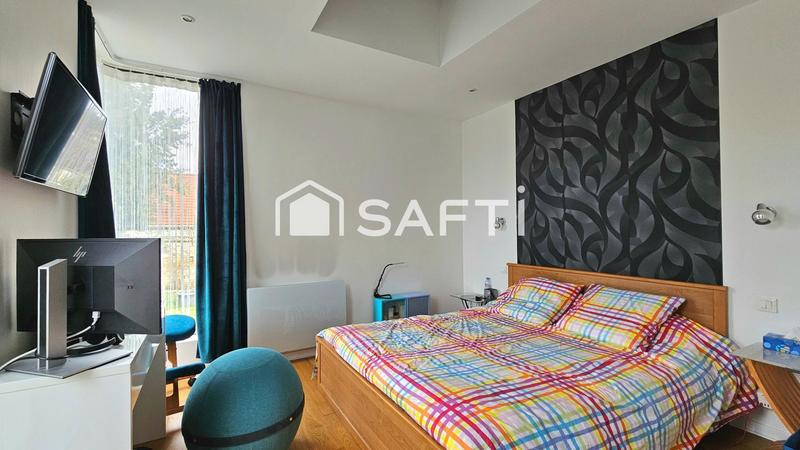 Maison - 185 m² - 7 pièces