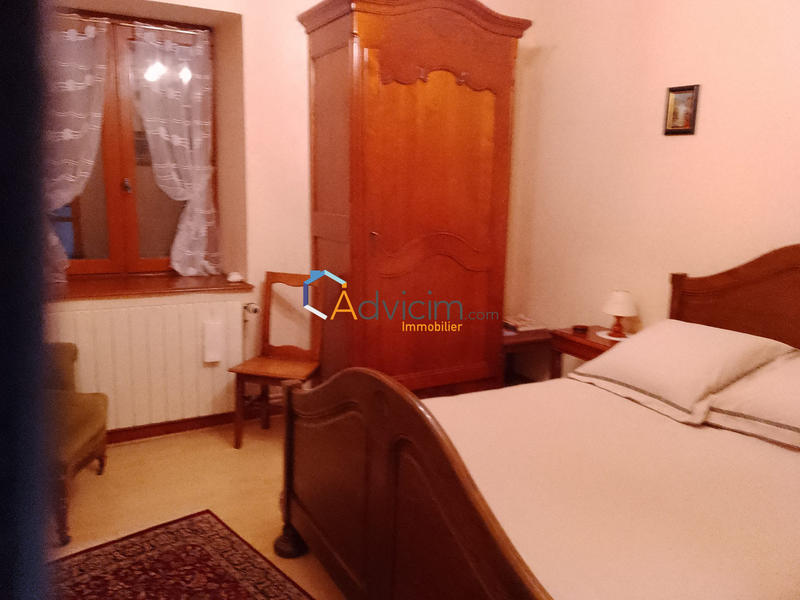 Ferme - 205 m² - 9 pièces