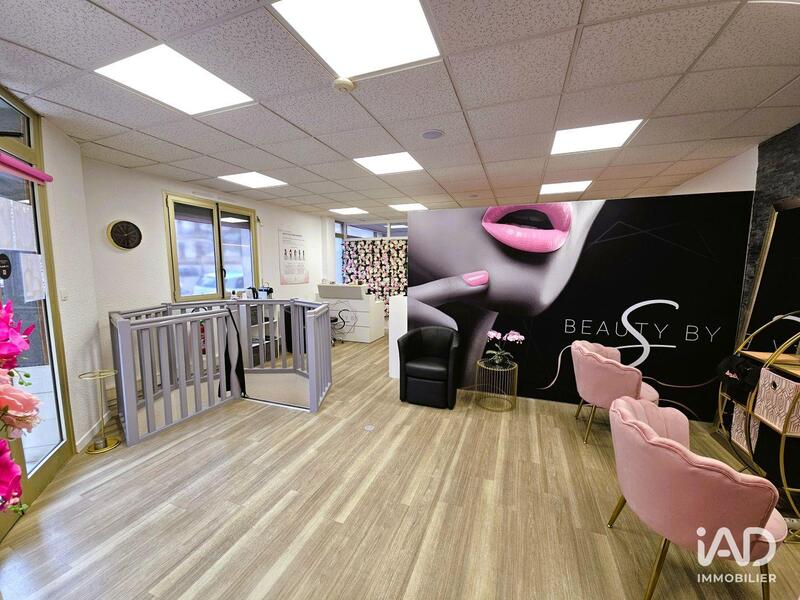 Local commercial - 103 m²