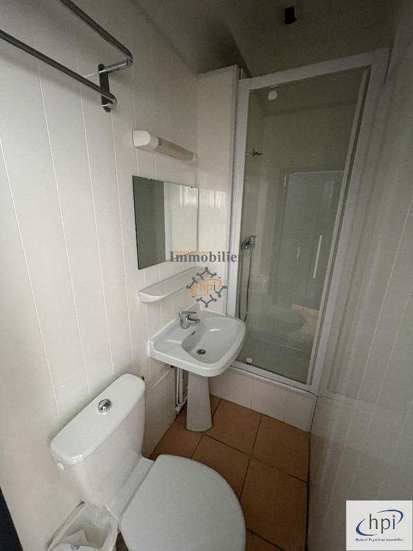 Appartement - 15 m² - 1 pièce