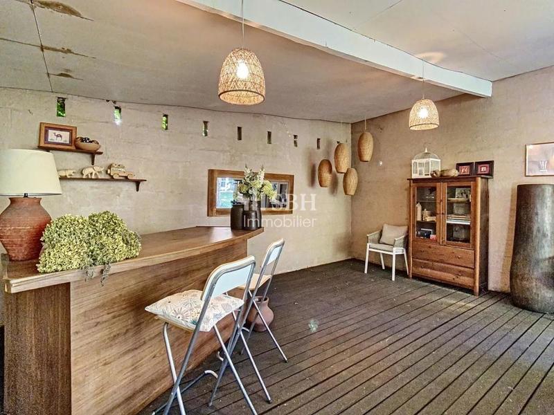 Mas - 285 m² - 10 pièces